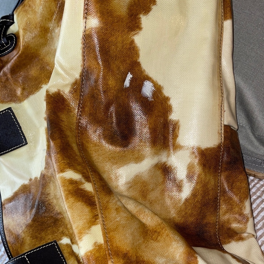 Dooney & Bourke Brown Cream Tote with Cow Print on Coated Canvas Dooney Bourke - Picture 10 of 12